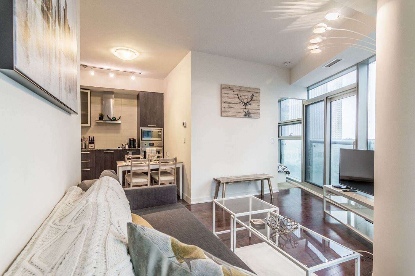 Aoc Suites - Two Bedroom Condo - City/Cn Tower View Toronto Zewnętrze zdjęcie
